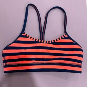 Lululemon Yoga Flow Y Bra